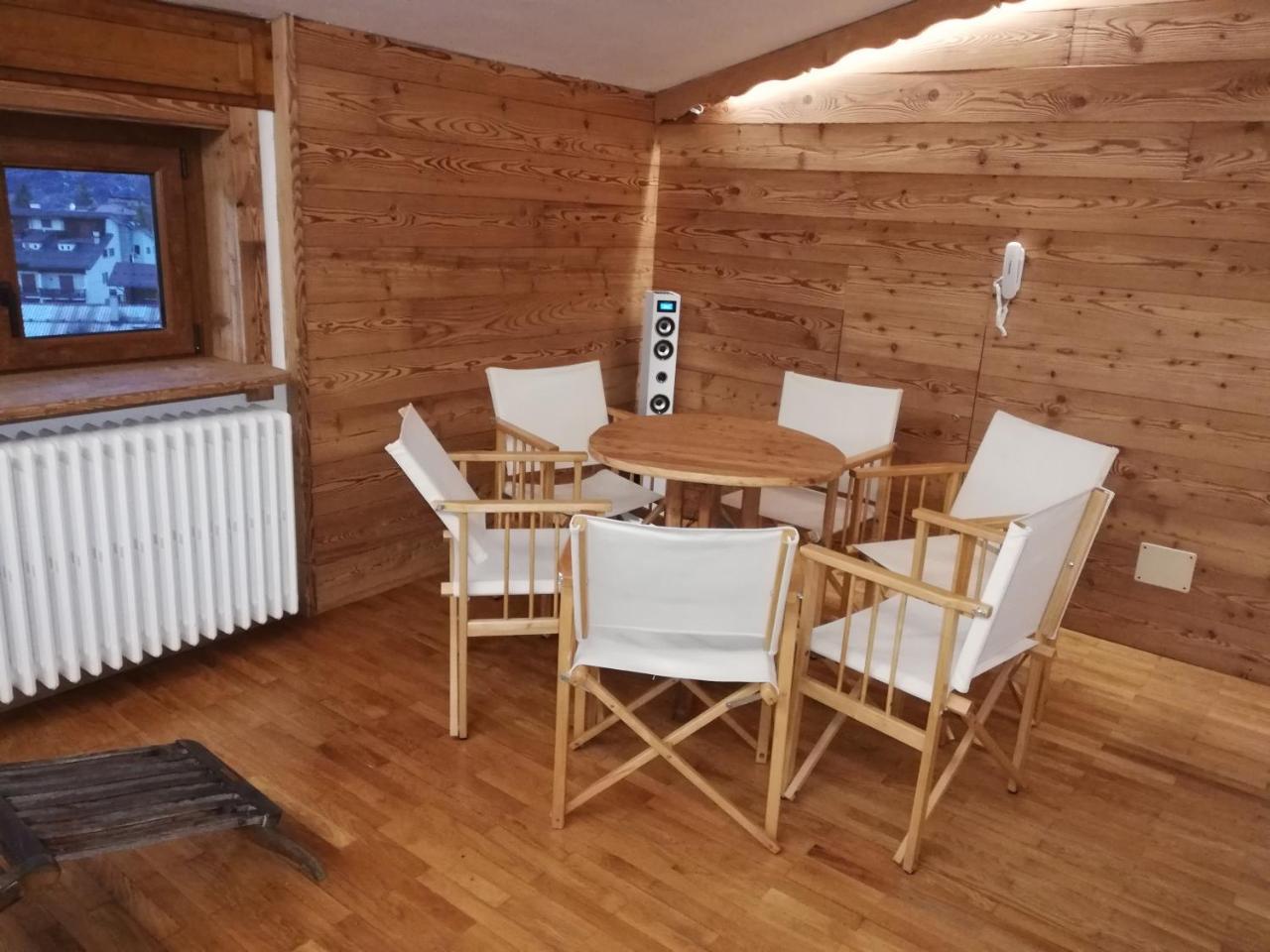 Hotel Holiday Debili Oulx Kültér fotó